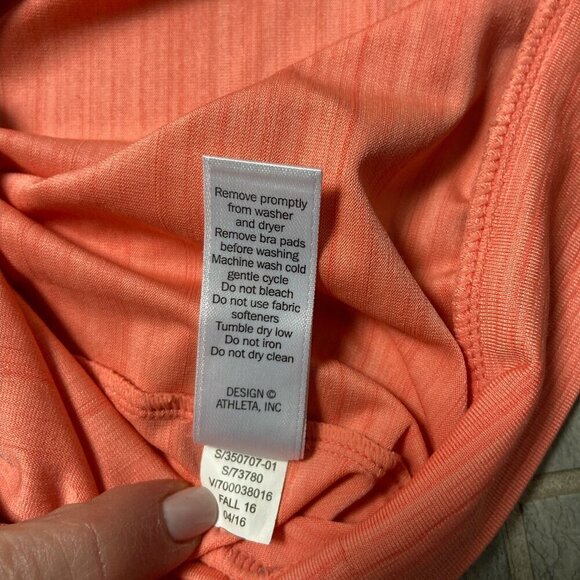 Athleta Hidden Agenda Tank Top with Built-in Strappy Bra Peach Orange Size Small - Picture 10 of 10